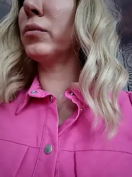 _AliceWine_'s cam snapshot