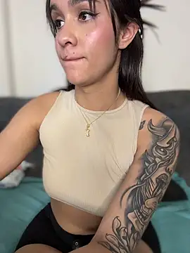 Isabella-Teen's cam snapshot