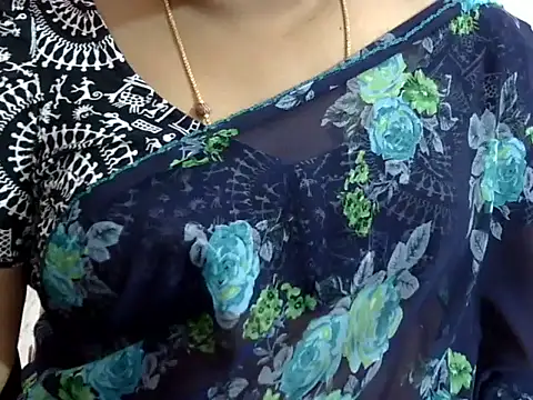 Vennela-1-Telugu live sex cam