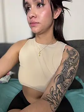 Isabella-Teen's cam snapshot