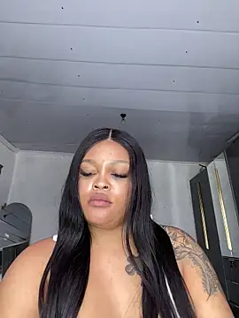 Iam-Sharifa's cam snapshot