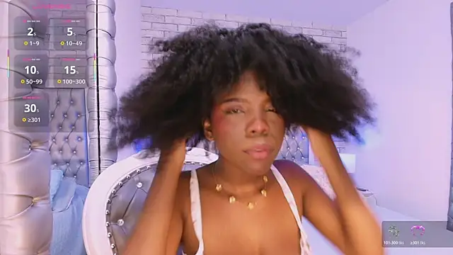 AmiraMorgan's cam snapshot