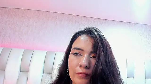 Ari_lynn_'s cam snapshot