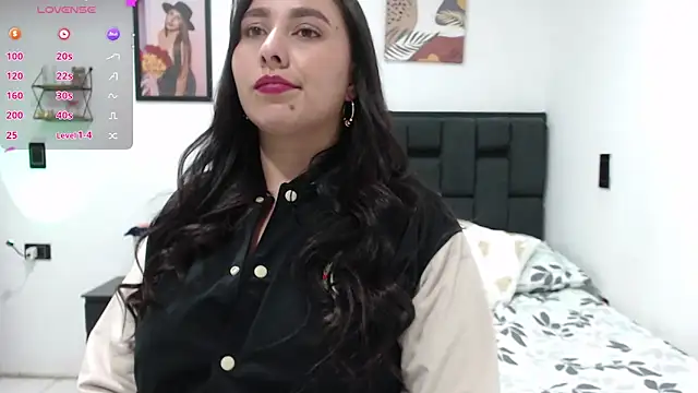 paulina_uribe's cam snapshot