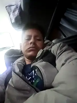 alexchir4's cam snapshot