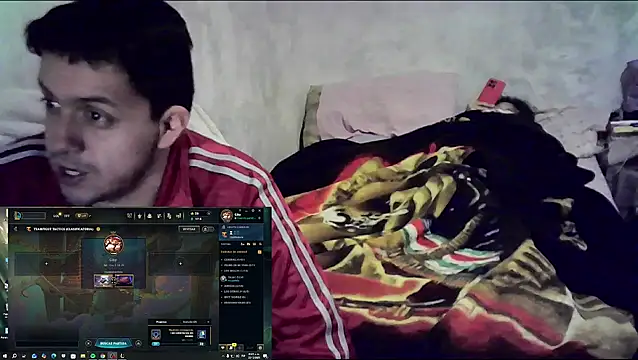 Giby_Grace's cam snapshot