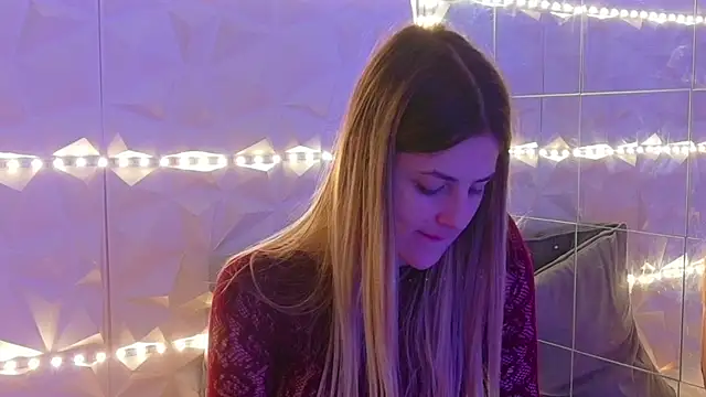 Aishha_'s cam snapshot