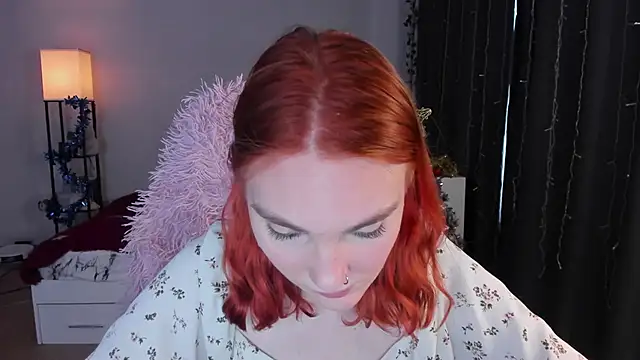 ReddHotPipper's cam snapshot