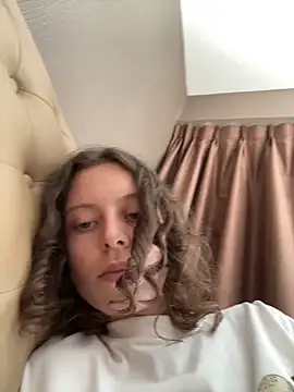 RinaMood's cam snapshot