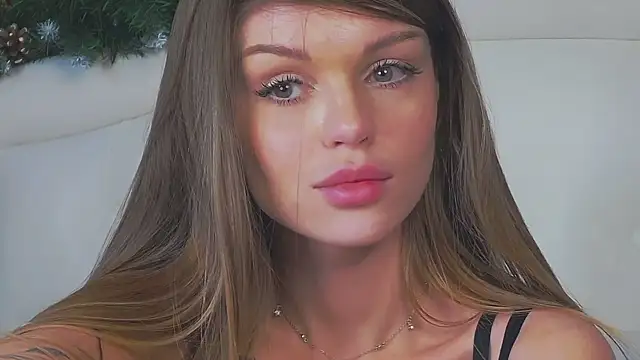 MarilynNova's cam snapshot