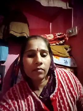 OliveGreen22's cam snapshot