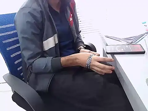 rahulkajuuu0909's cam snapshot