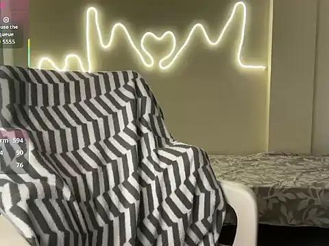 lovely_monisha's cam snapshot