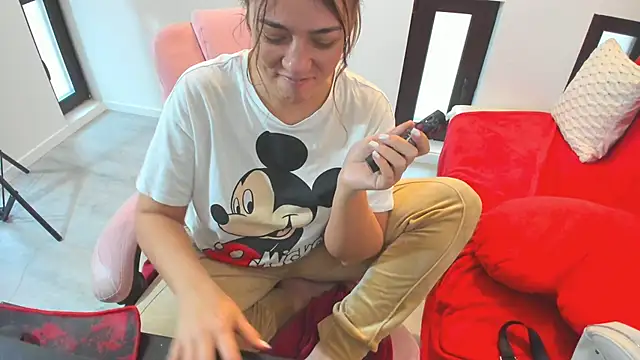 Dyana_Kaylinn's cam snapshot