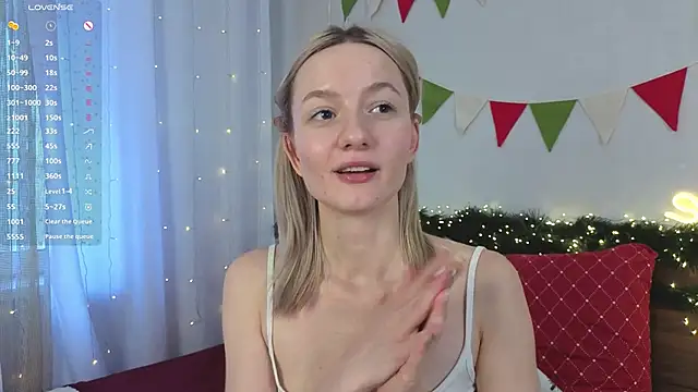 IdaValenti live sex cam