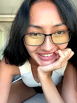 YuraMila's cam snapshot