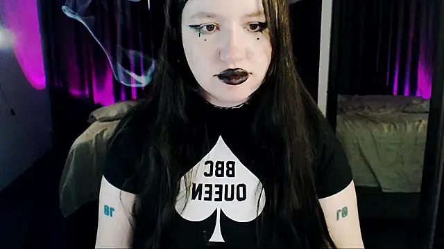 lola_chi's cam snapshot