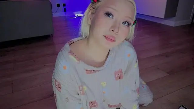 RileyMee live sex cam