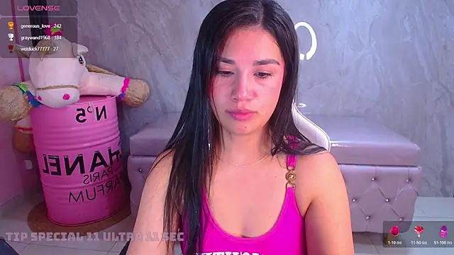 Violetta_jhonson_a's cam snapshot