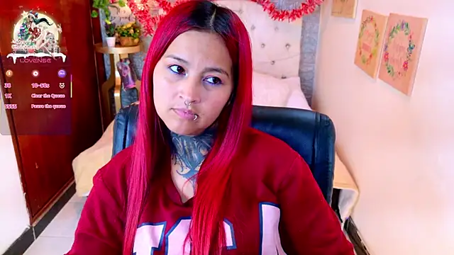 meghan_nill's cam snapshot