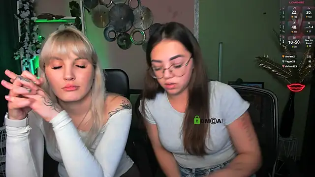 kiki_swan's cam snapshot