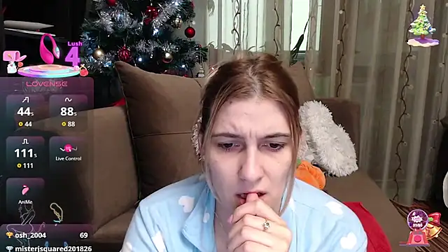 lovingfeetheels live sex cam