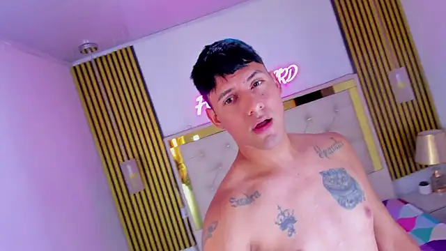 Sweet_kevin1's cam snapshot