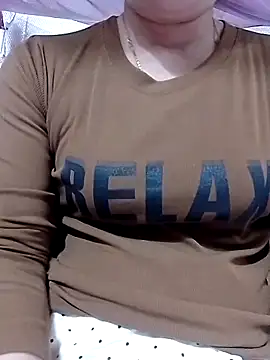 YiyinLy's cam snapshot