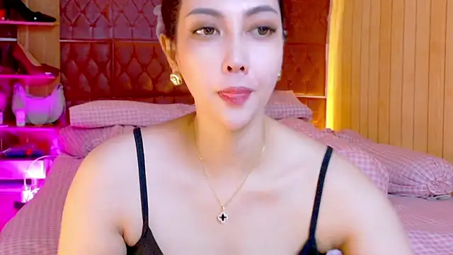 Angel_in_love_96's cam snapshot