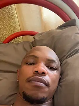 KyleMbatha live sex cam