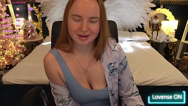 MiaRedFox's cam snapshot