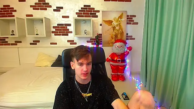 BradyFlint's cam snapshot