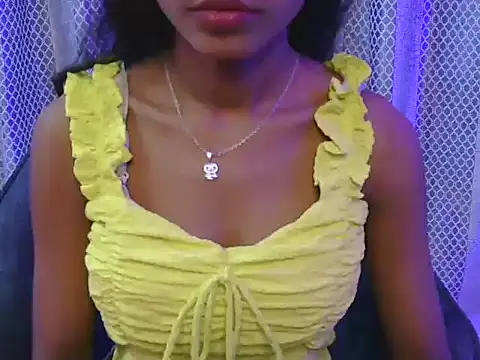 hey-pinky's cam snapshot