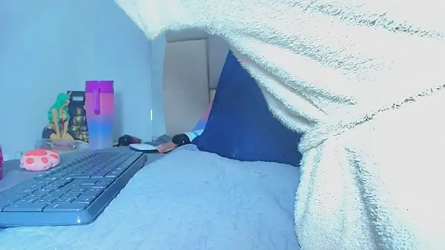 mss_mar's cam snapshot