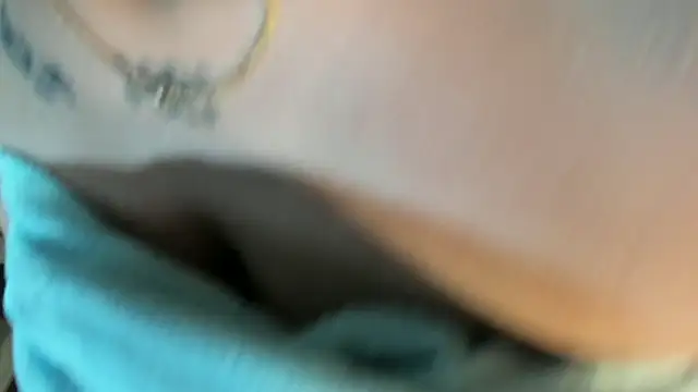 AnneDixie's cam snapshot