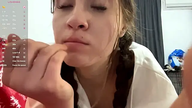 Juice_berries live sex cam