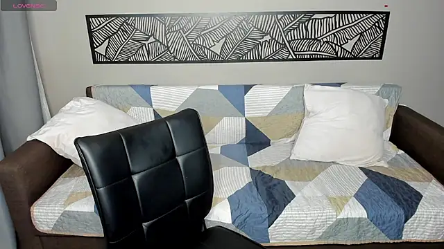 Krisss_Kissss live sex cam