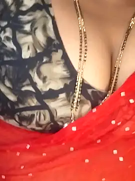 Divyahoty's cam snapshot