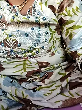 Rajni_hot83's cam snapshot