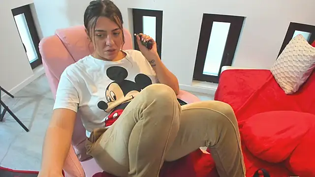 Dyana_Kaylinn's cam snapshot