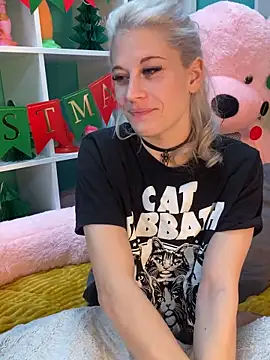 TheRealJessyLey's cam snapshot