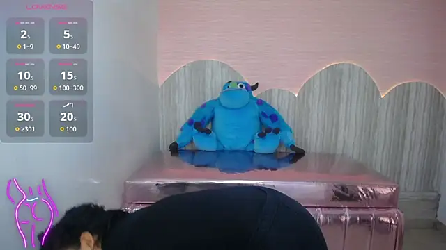 tamara_brown_t's cam snapshot