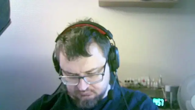 SirAbuser's cam snapshot