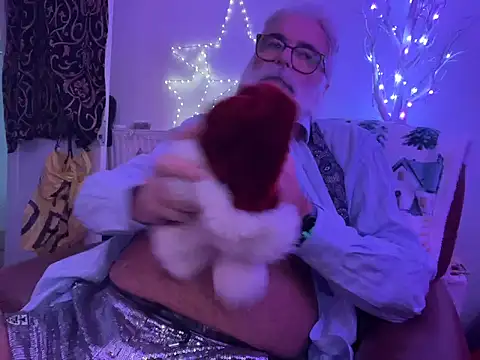 LeatherSdaddy's cam snapshot