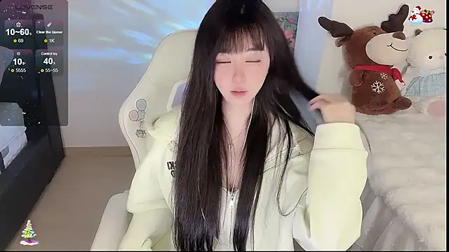 yuii-7's cam snapshot