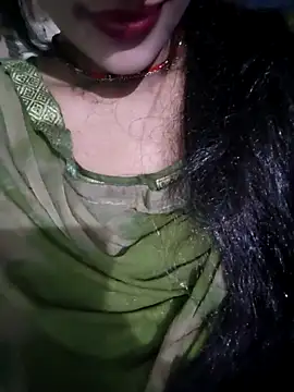 Eshwari_Chopra's cam snapshot