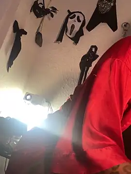 CUMQUEEN-XXX69's cam snapshot