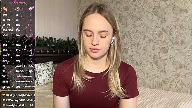 ElisabetLorney's cam snapshot