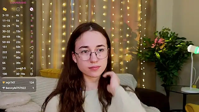 SudieNatera's cam snapshot