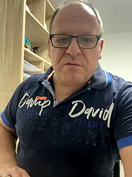 coupleLatinaLovers live sex cam